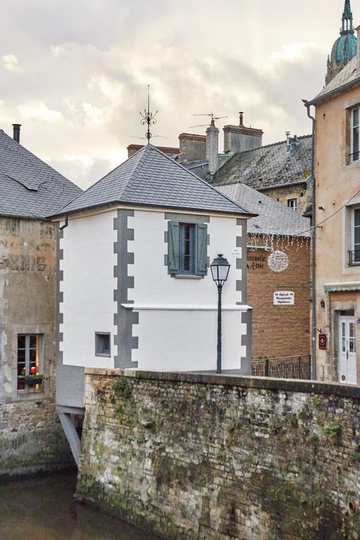 La Plus Petite Maison De France Bayeux Oda fotoğraf