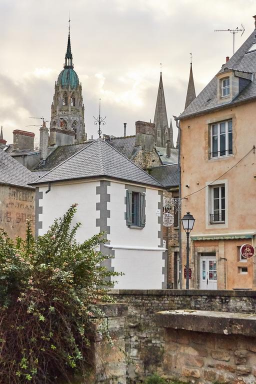 La Plus Petite Maison De France Bayeux Dış mekan fotoğraf
